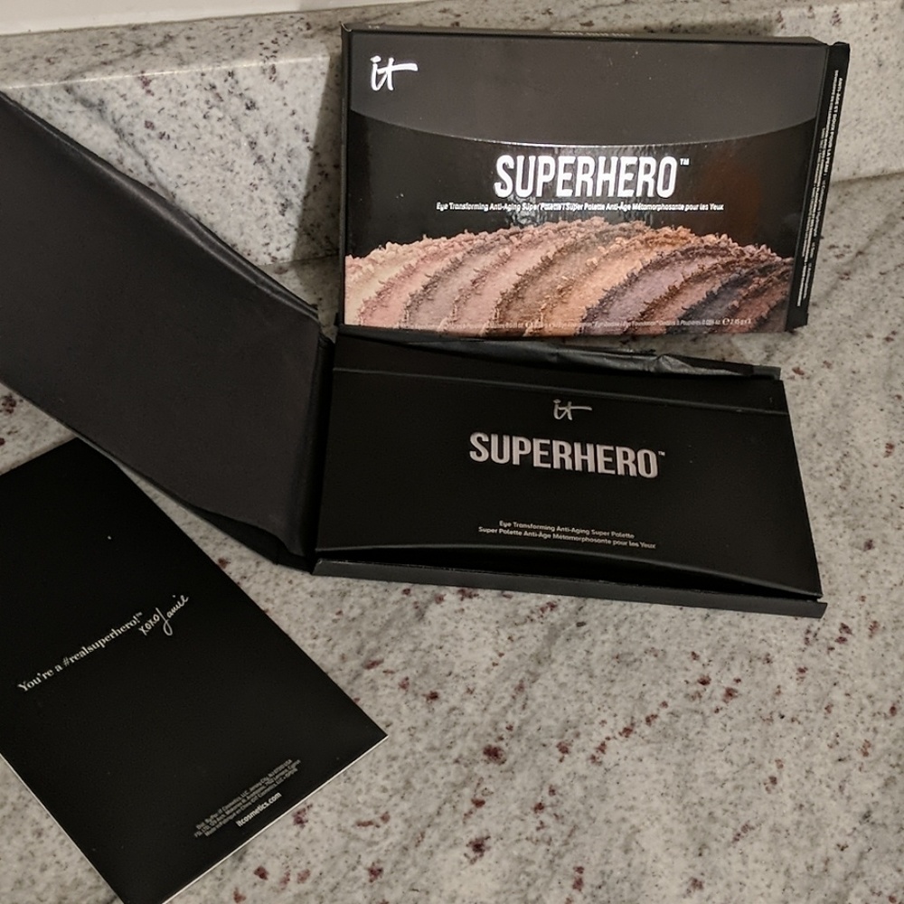 It Superhero super palatte